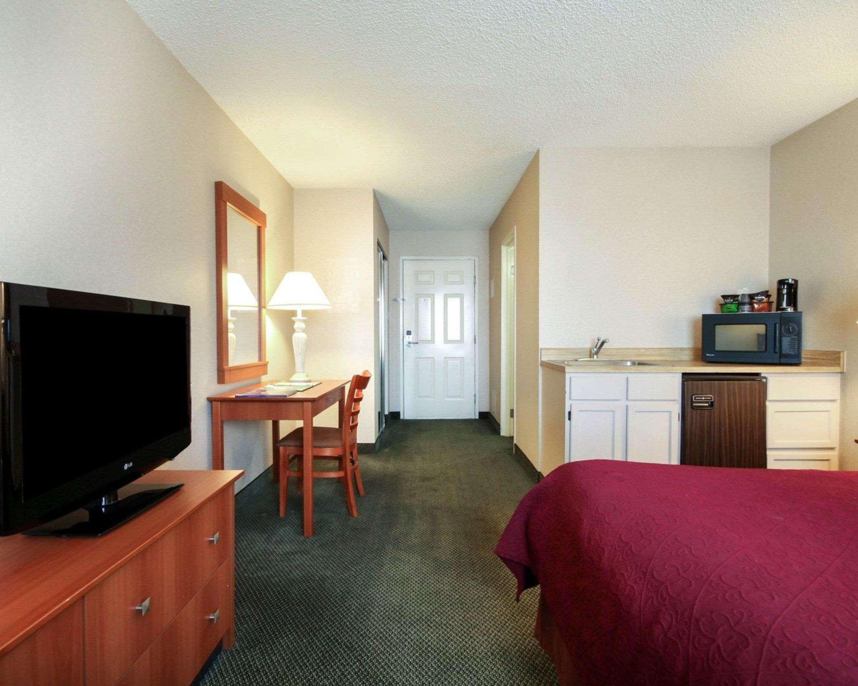 Quality Inn Airport East El Paso Bagian luar foto
